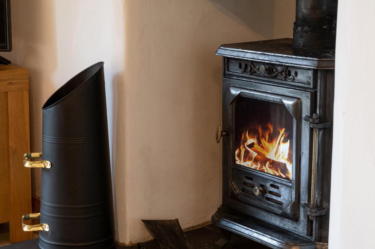 Finest Retreats - The Cottage - Luxury 1 Bed Cottage Rhydymwyn Eksteriør bilde
